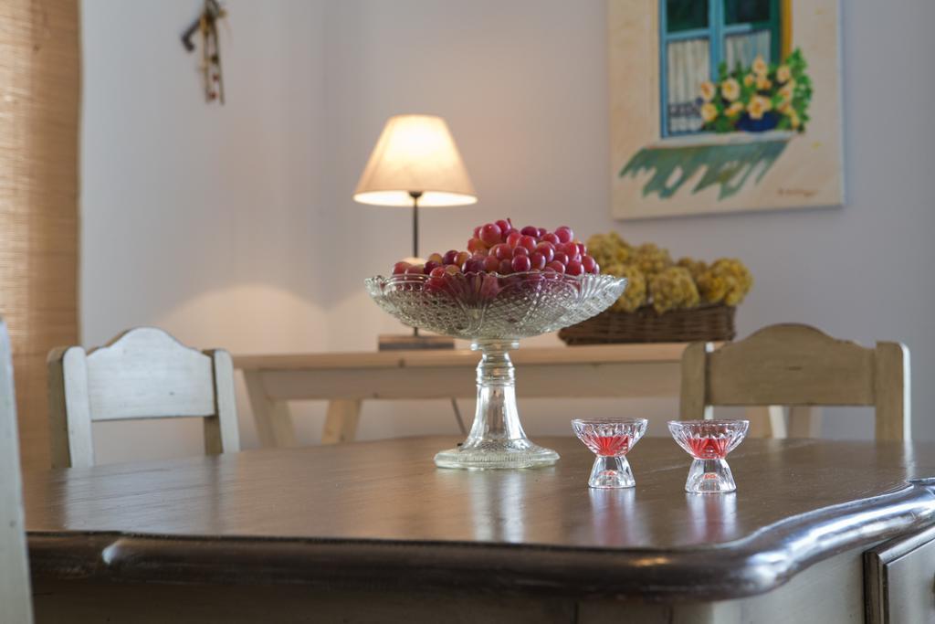 Amalia Apartments Exanthia 외부 사진