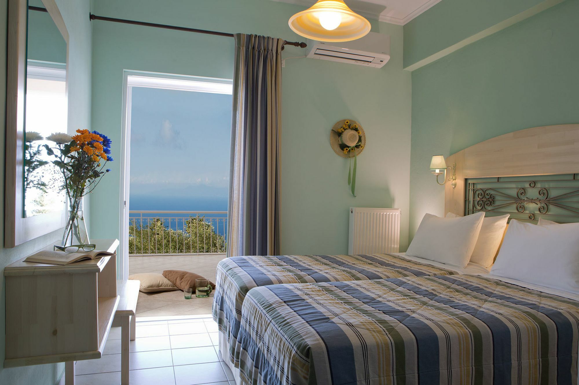 Amalia Apartments Exanthia 외부 사진